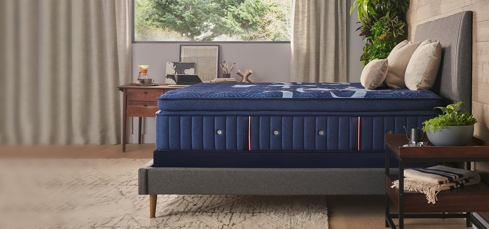 SF Mattress on a foundation
